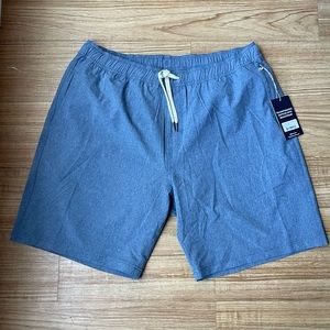 Men’s Fair Harbor swim trunks - Size XL